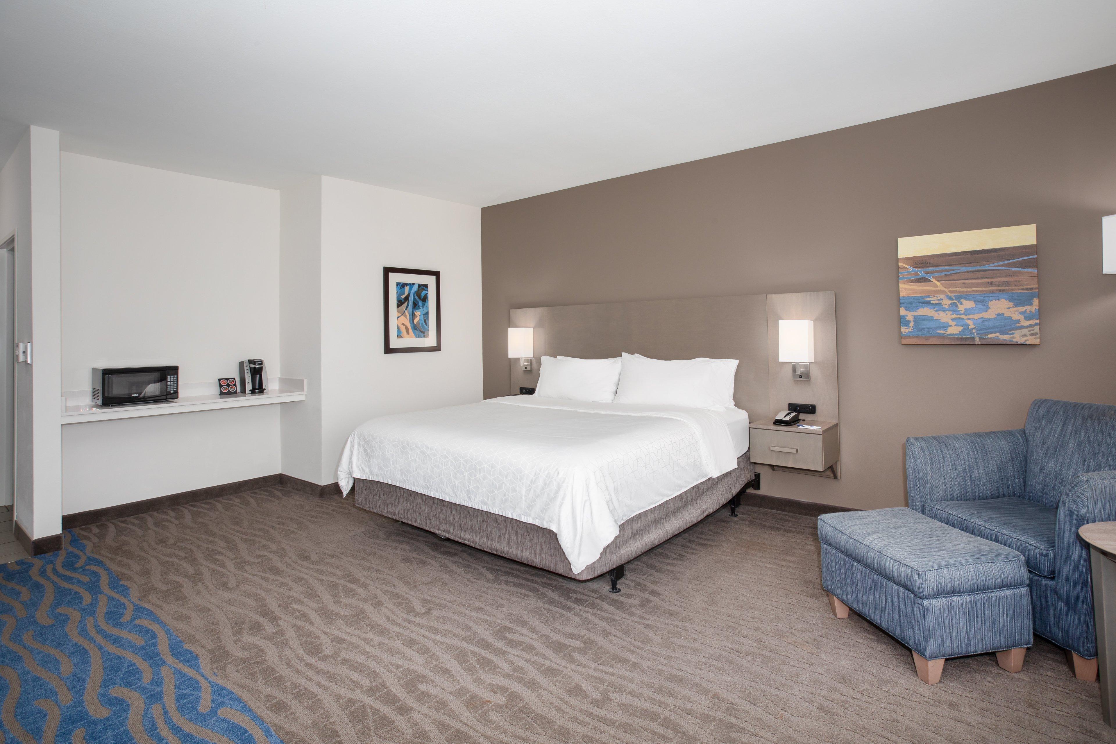 Holiday Inn Express & Suites Great Bend By Ihg Ngoại thất bức ảnh
